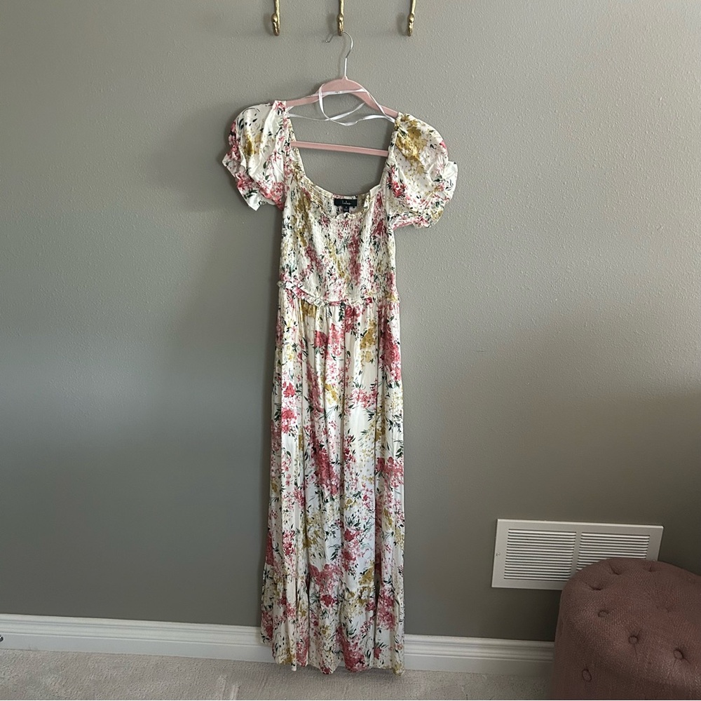 Lulus Floral Maxi Dress with Puff Sleeves - Small